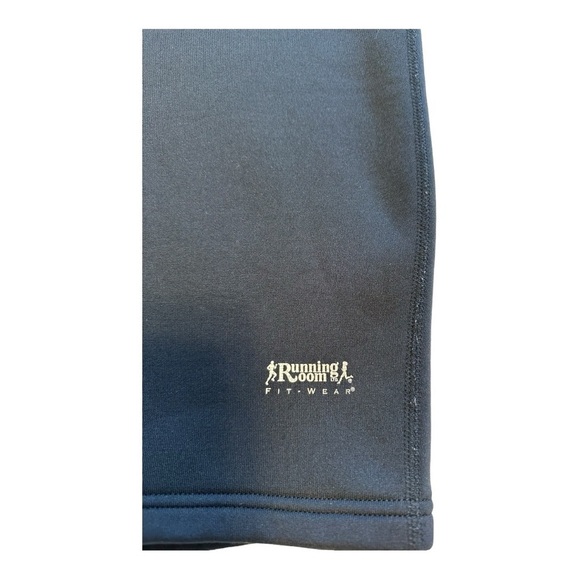 Running Room Fleece Bike Shorts - Size Small - Picture 2 of 9